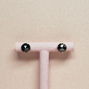 6️⃣5️⃣0️⃣ real Natural diamond black 2ct earrings